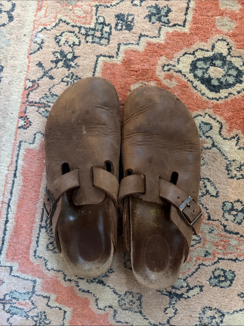 Birkenstocks 39